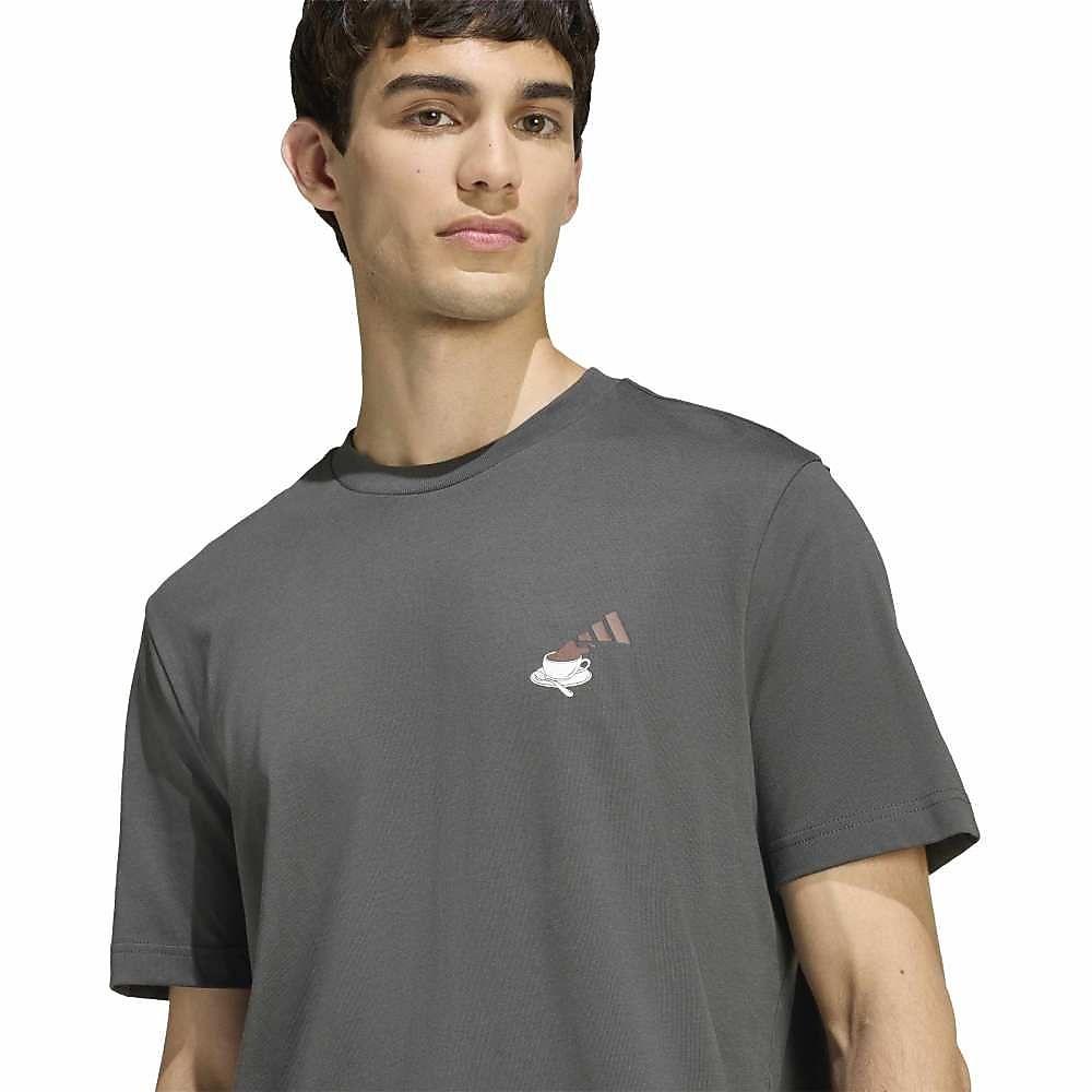 M CHEESECAKE Tシャツ