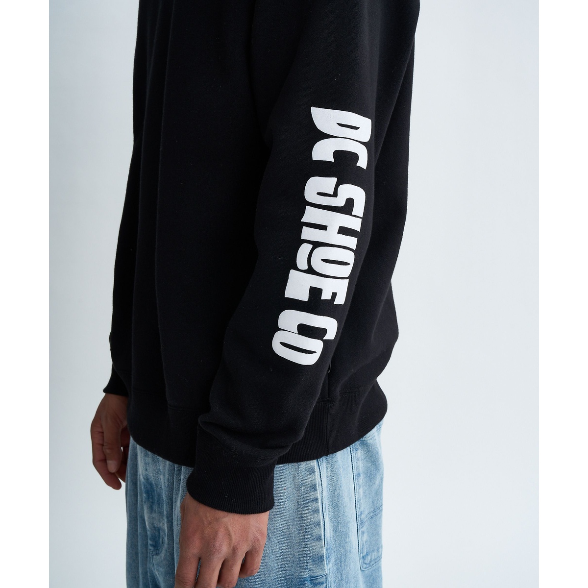 25 NAUGHTY BOYS CREWNECK PULLOVER