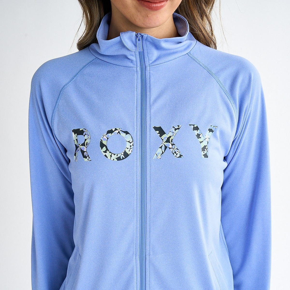 ARTSY FLORAL LOGO STAND