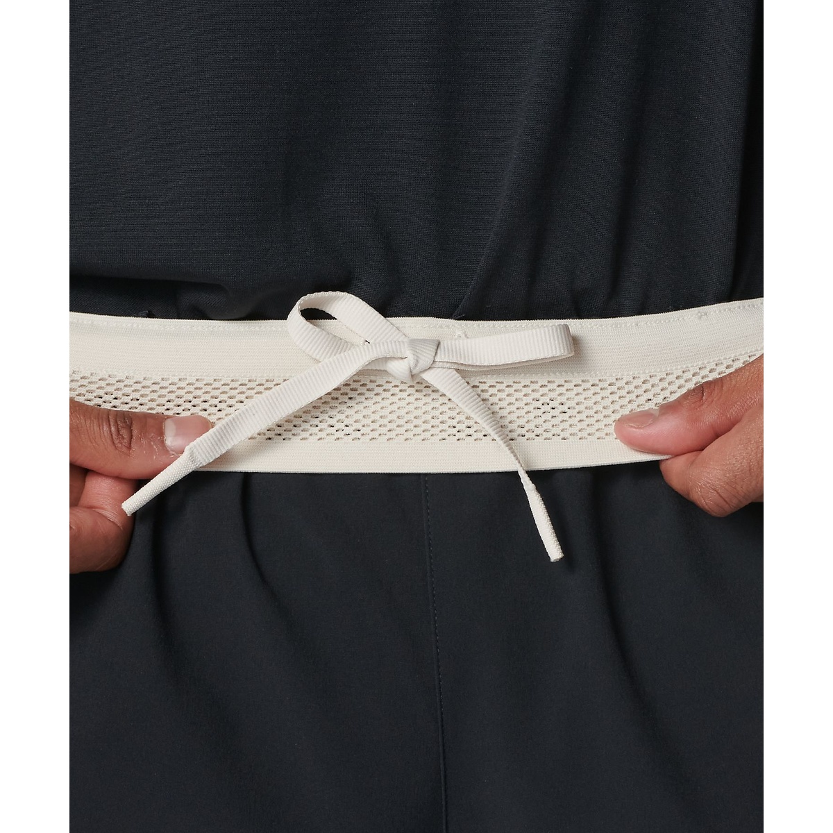 UA STREET QUEST SHORTS