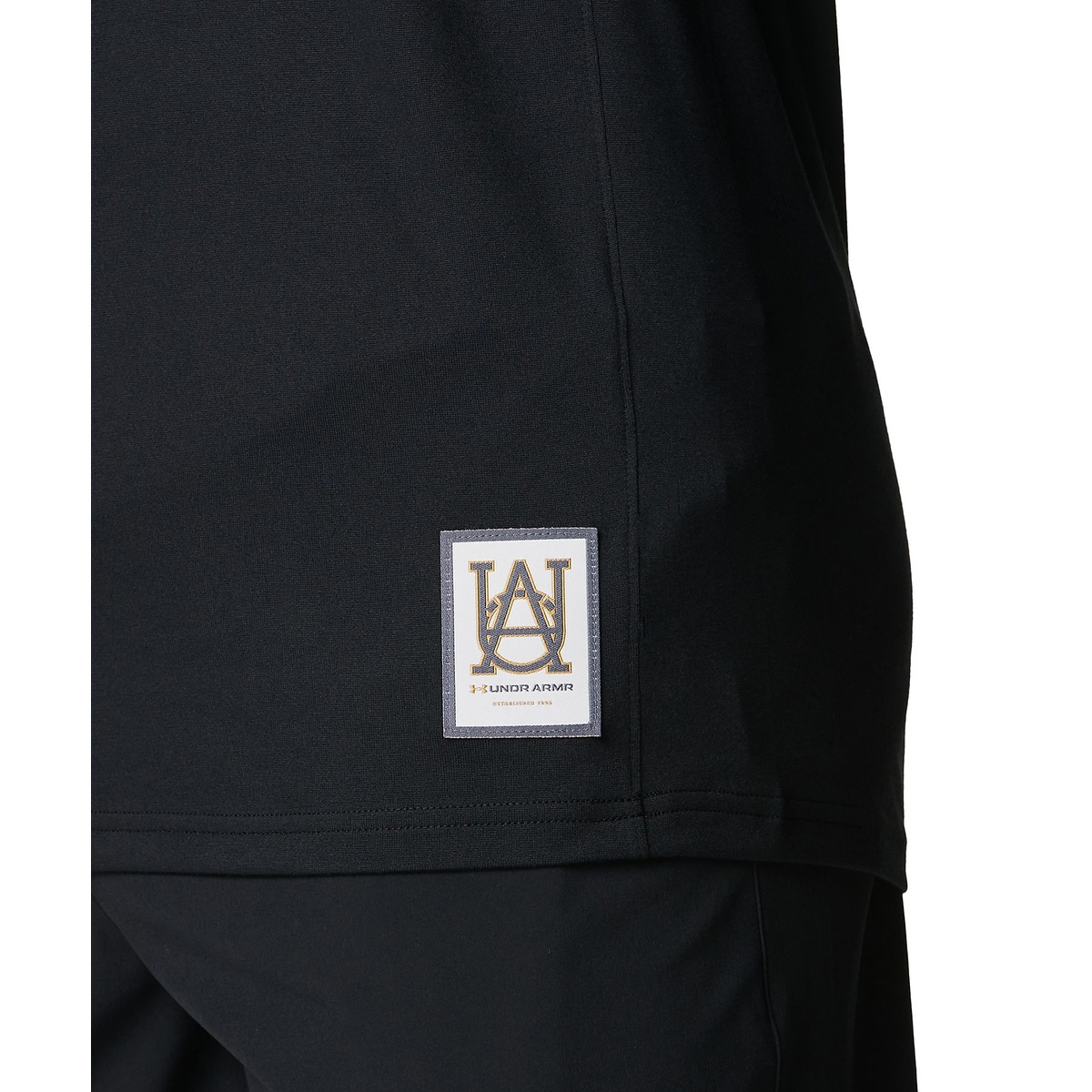 UA TECH STREET QUEST TANK