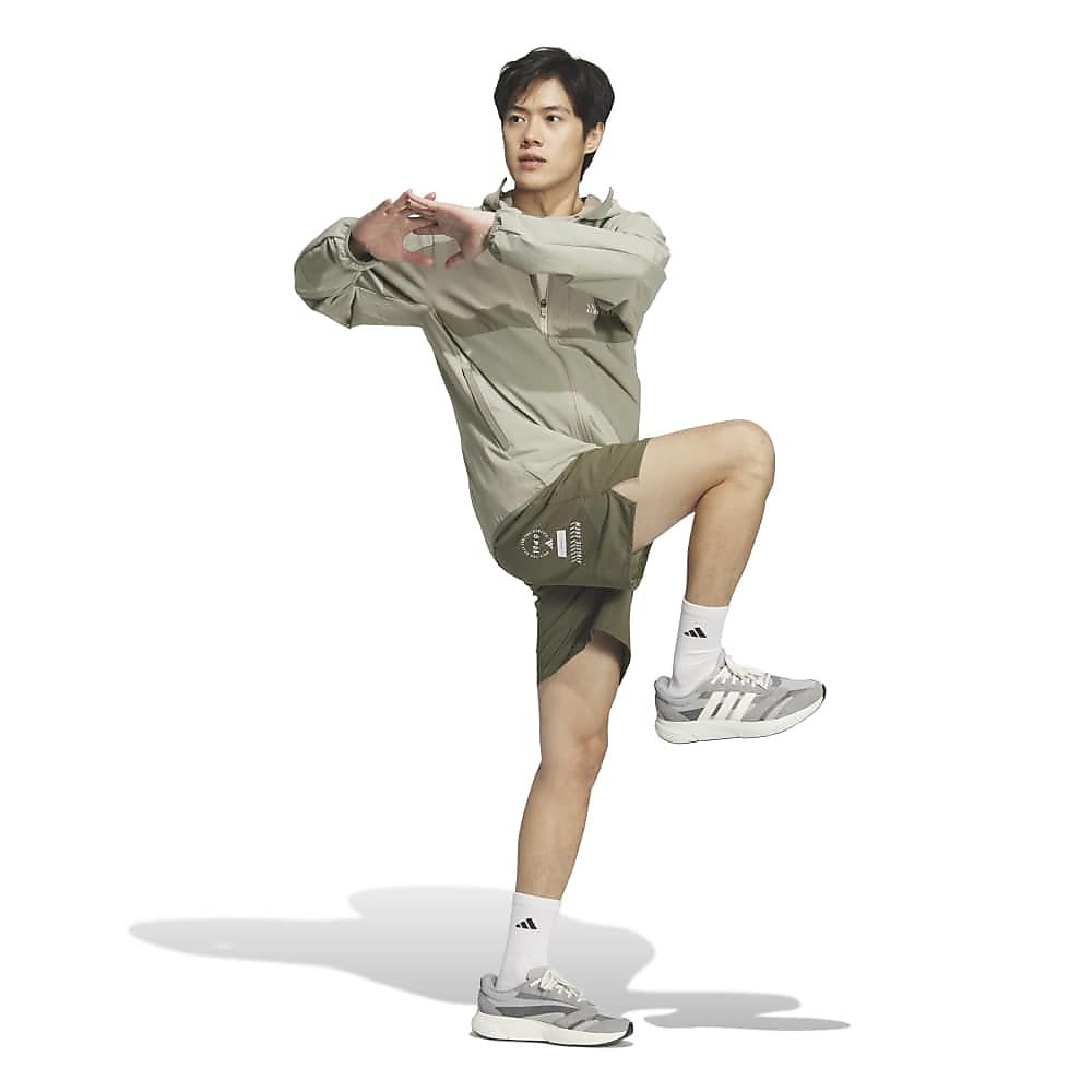 M ADPT ウーブンショーツ