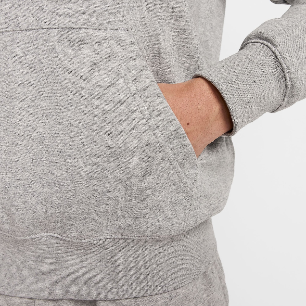 ナイキ クラブ FT プルオーバー L/S フーディ