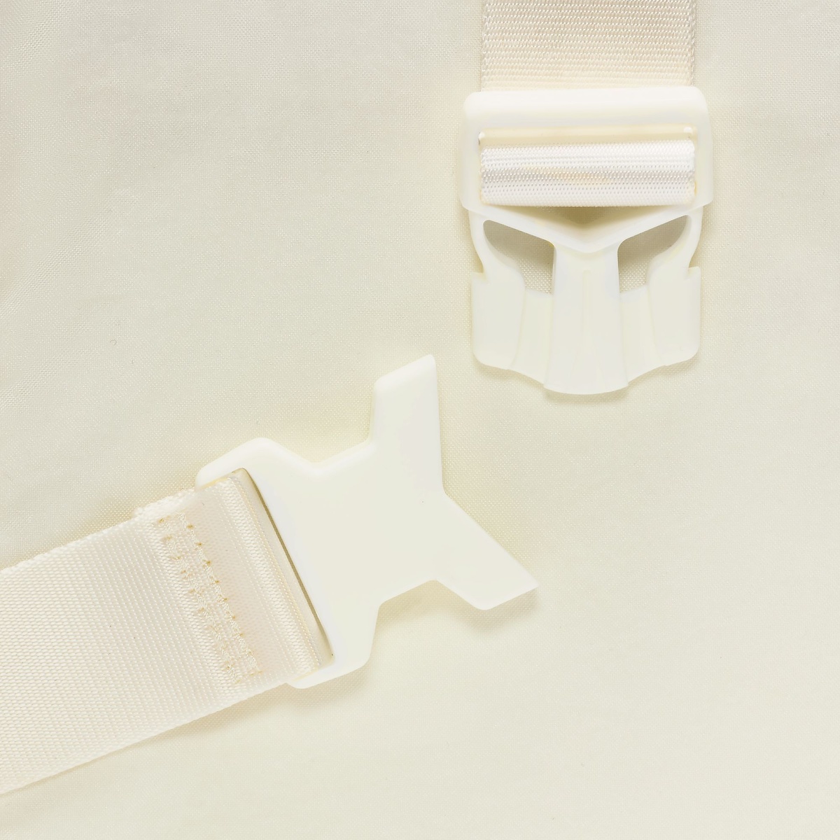 ナイキ オーラ クロスボディ