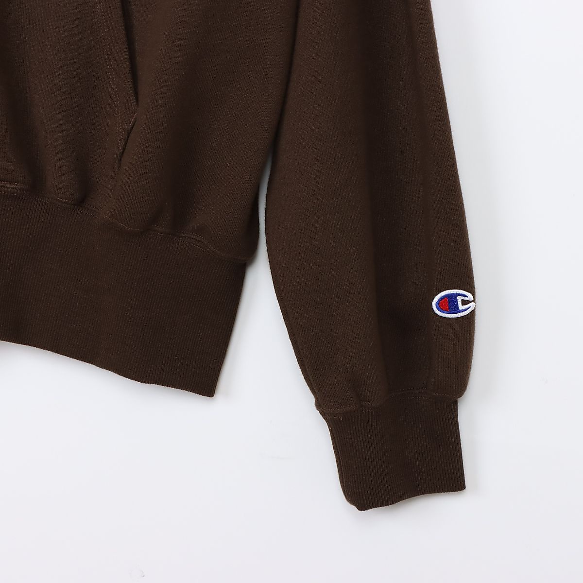 ZIP HOODED SWEATSHIRT