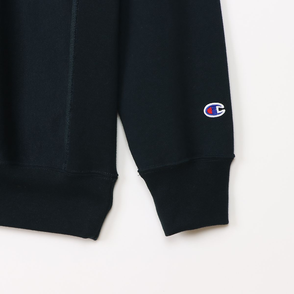 RW CREW NECK SWEATSHIRT