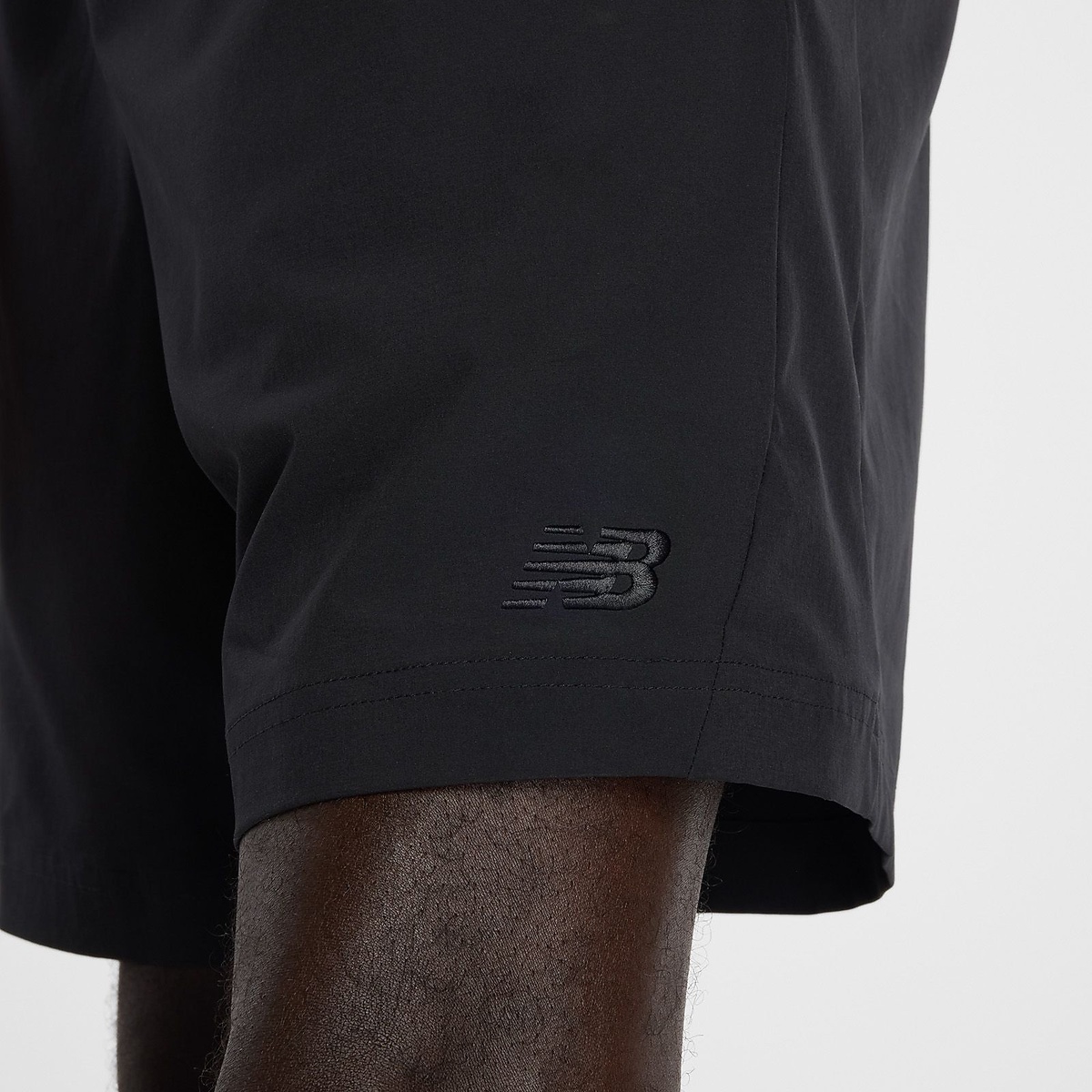 アスレチックスストレッチウーブンショーツ7インチ