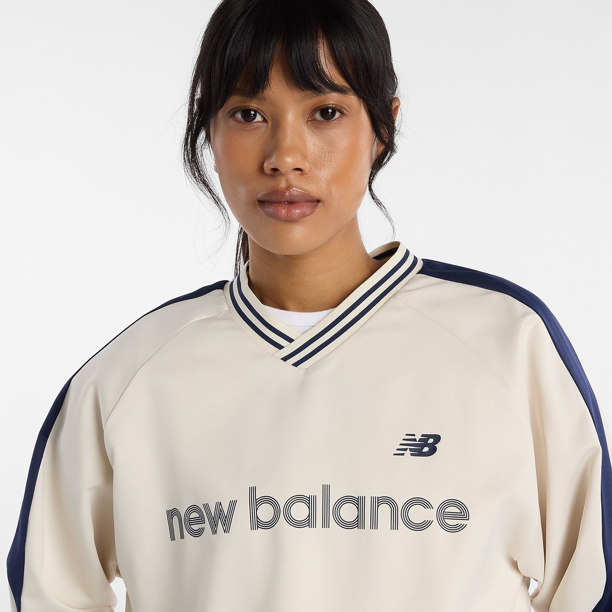 サテンウーブンプルオーバー