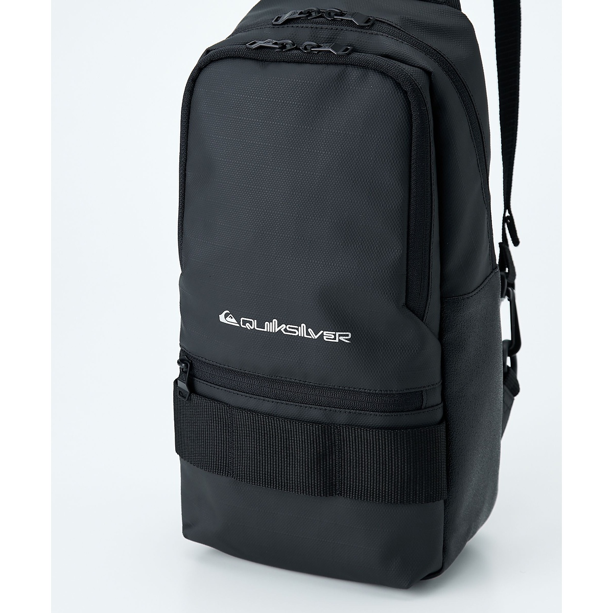 W DEFENCER ONE SHOULDER 26SP