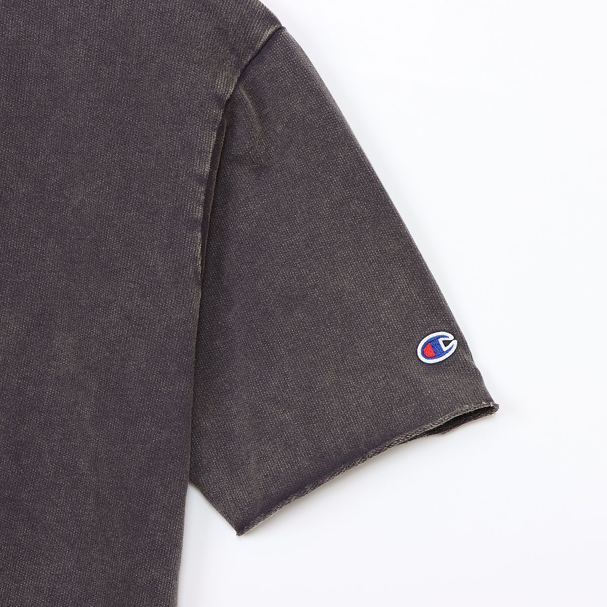 CREW NECK SWEATSHIRT