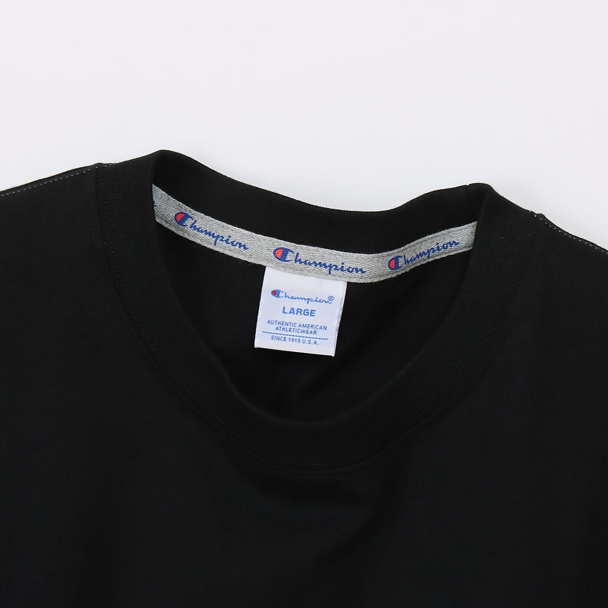 SHORT SLEEVE T-SHIIRT