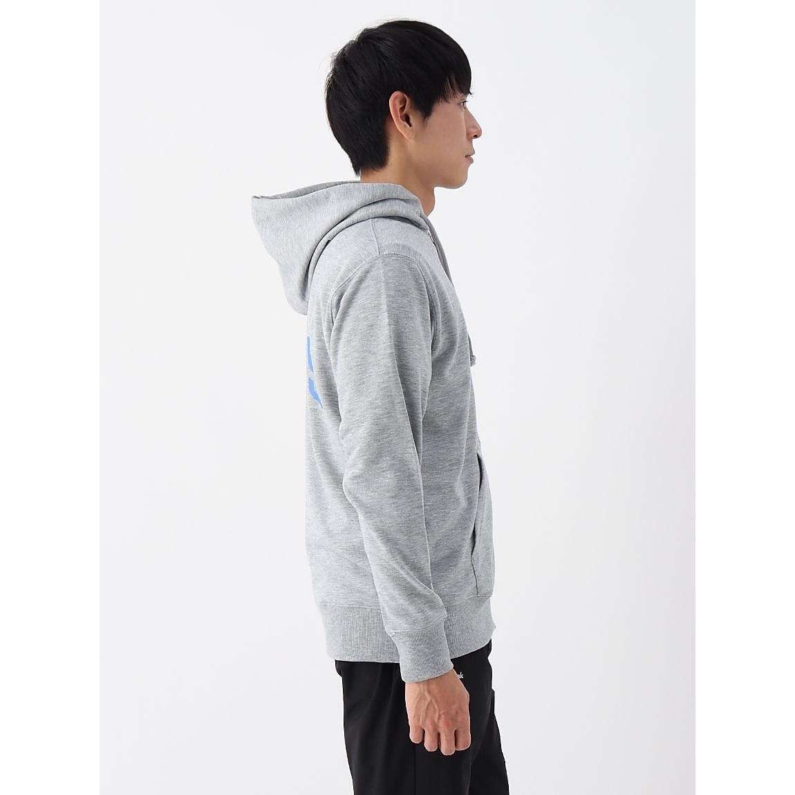 ZIP HOODED SWEATSHIRT