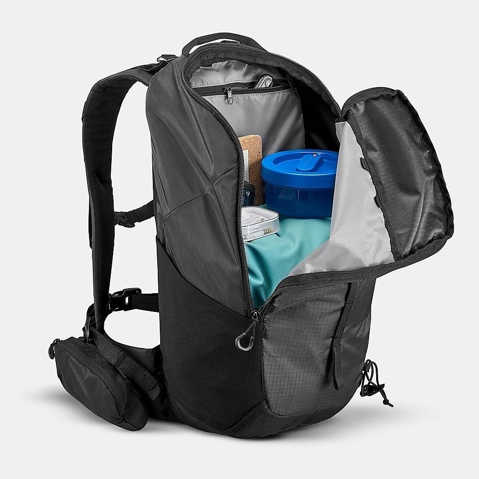 Decathlon バックパック MH100 20L BLK