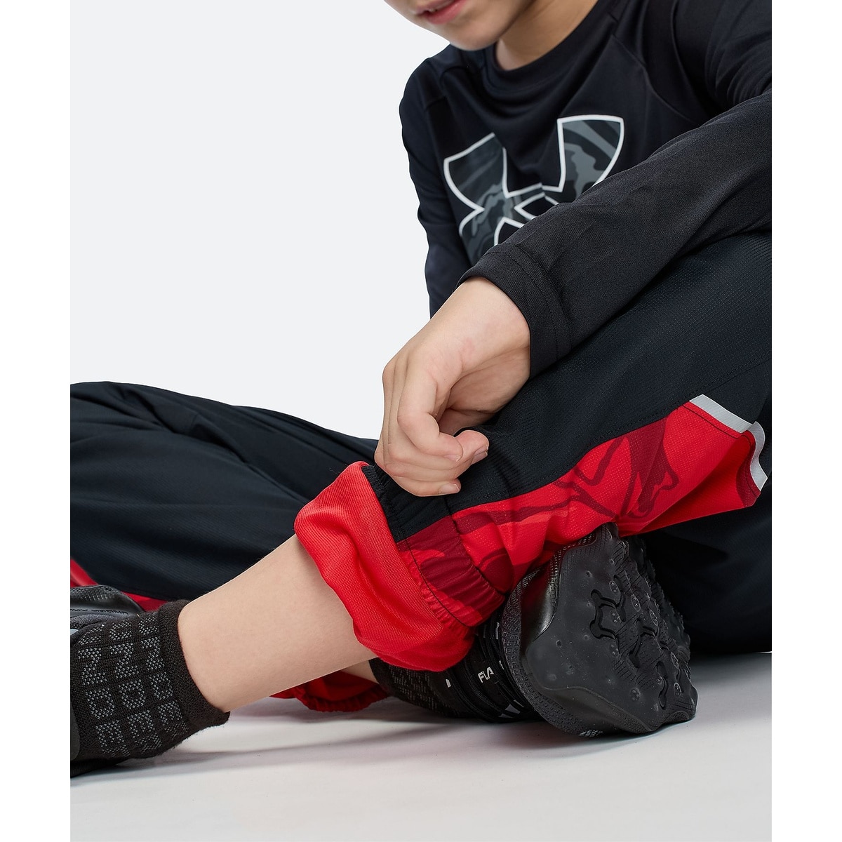 UA TRICOT PRINT WOVEN PANTS