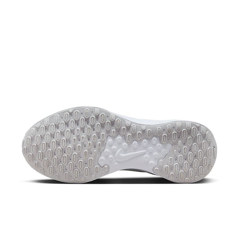 ナイキ ウィメンズ レボリューション 7