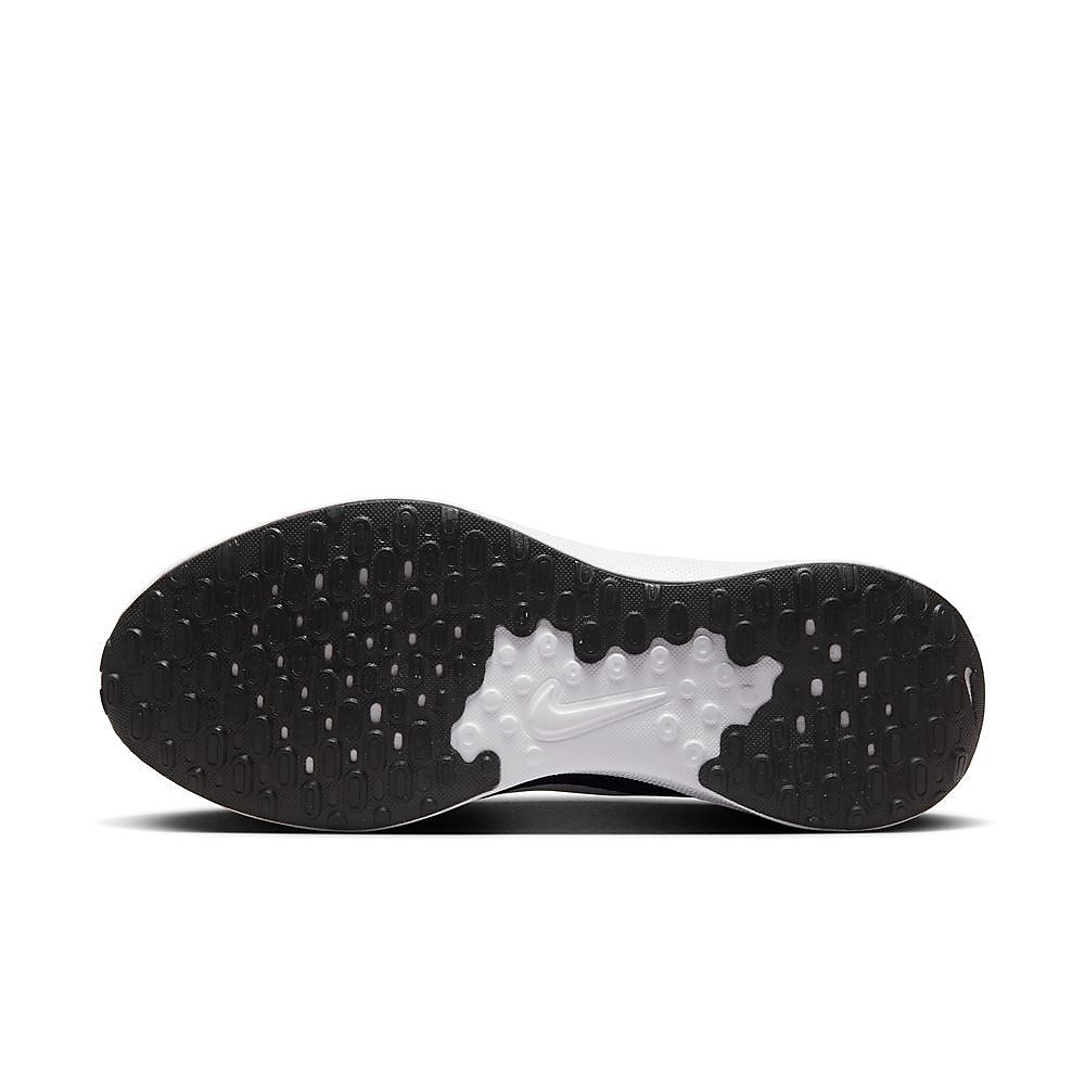 ナイキ レボリューション 7