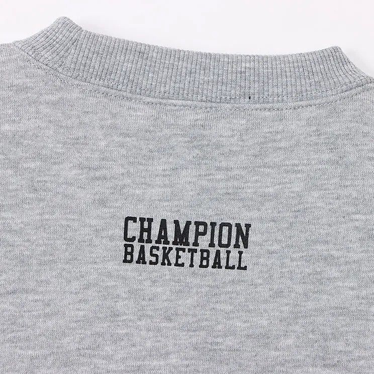 CREW NECK SWEATSHIRT