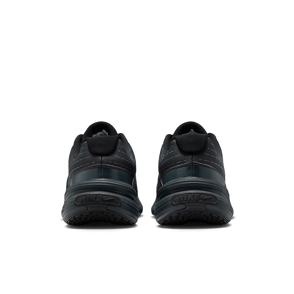 ナイキ アップリフト SC