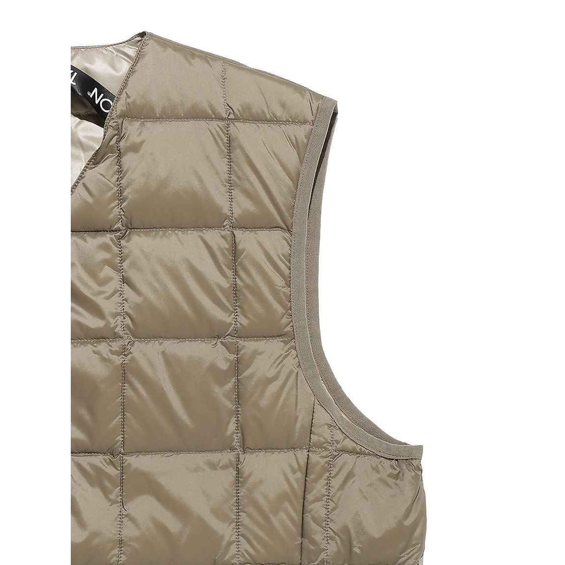 V NECK BUTTON DOWN VEST