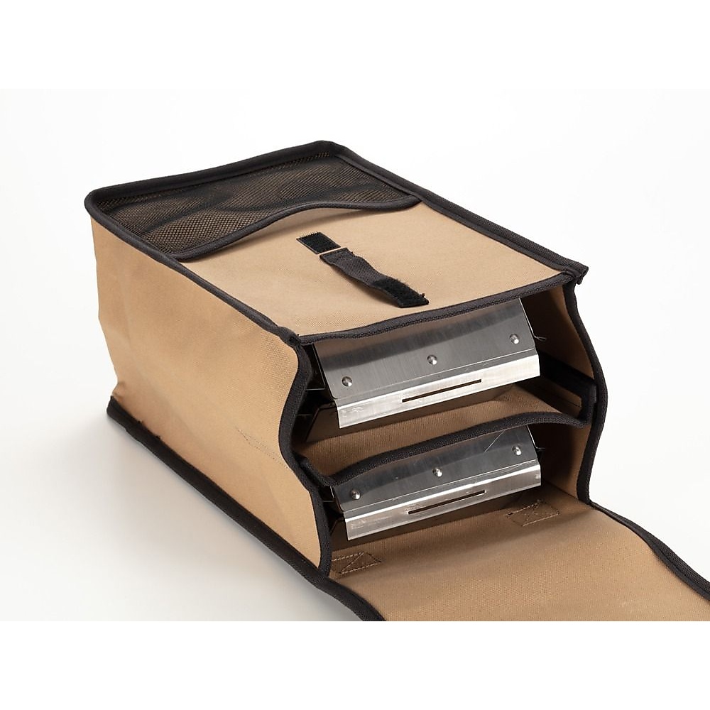 フローガL 収納ケース