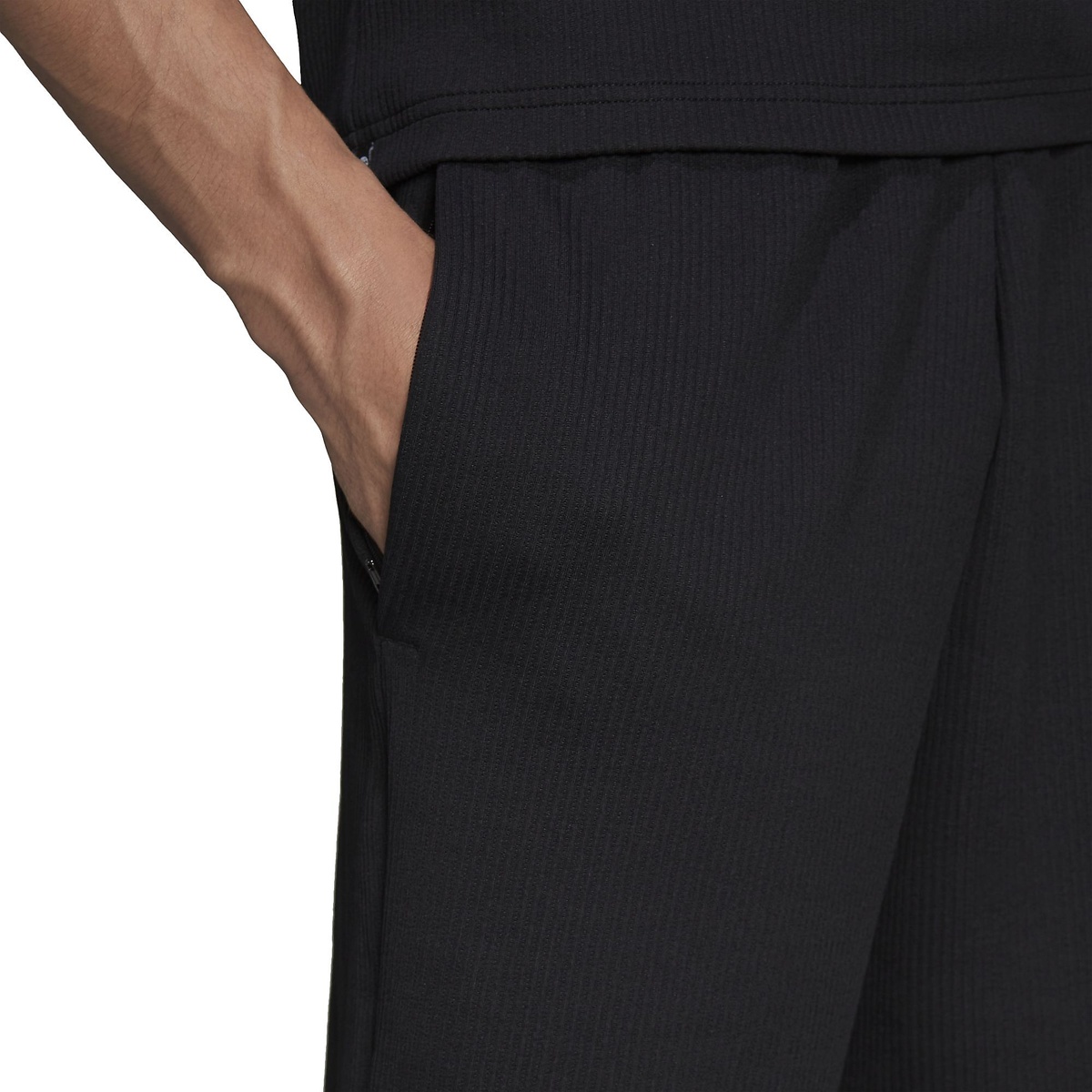 アディカラー トレフォイル プリセ ショーツ / ADICOLOR TREFOIL PLISSE SHORTS