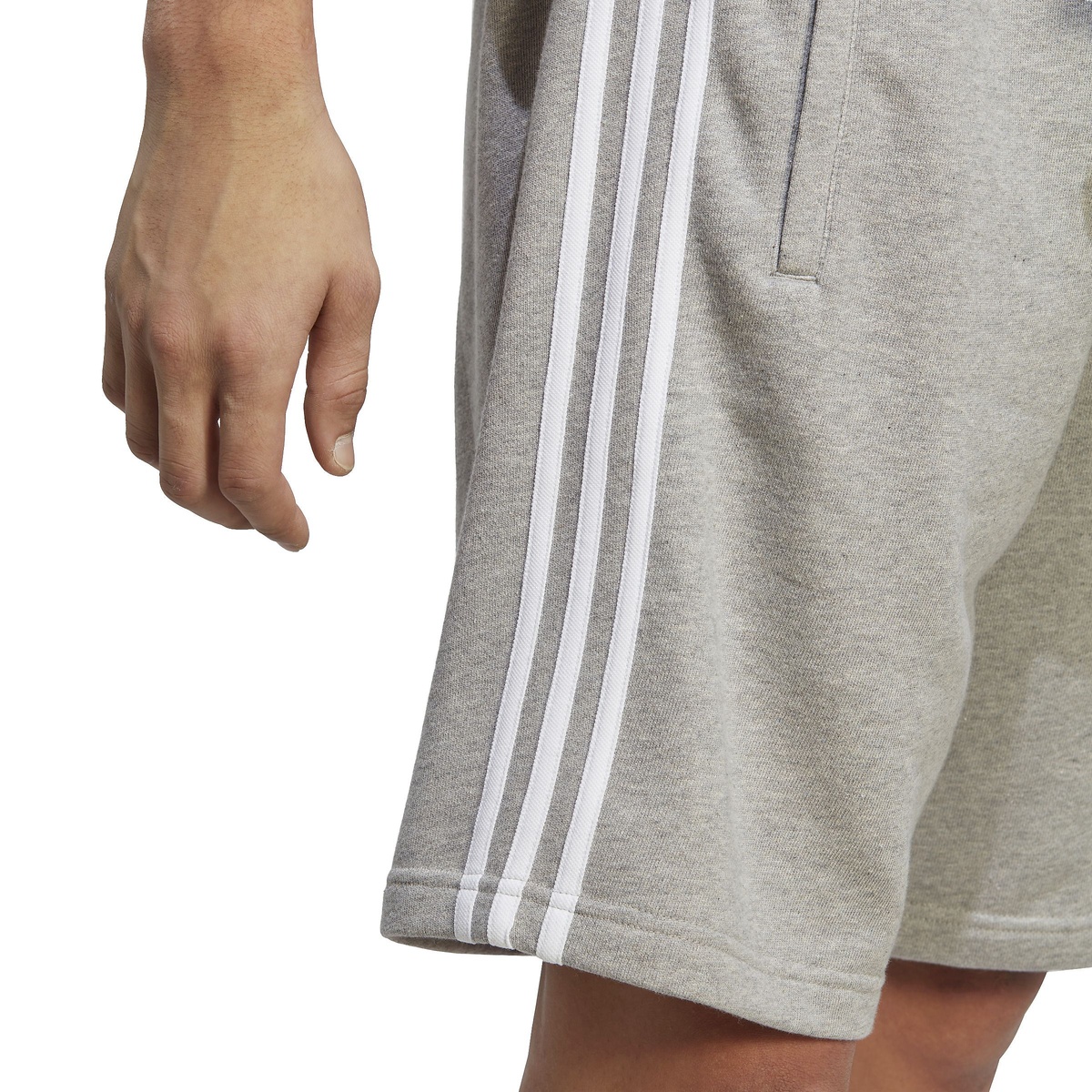 3 STRIPES SHORT