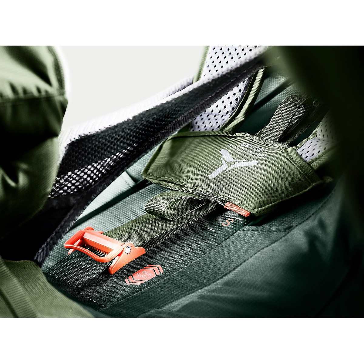 フューチュラ　エアーTREK　50　+　10　アトランティク×インク