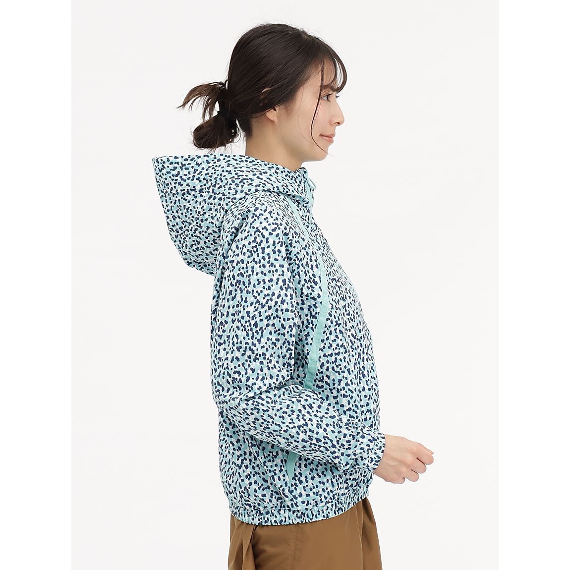 総柄グラフィックウィンドジャケット(裏メッシュ付き)