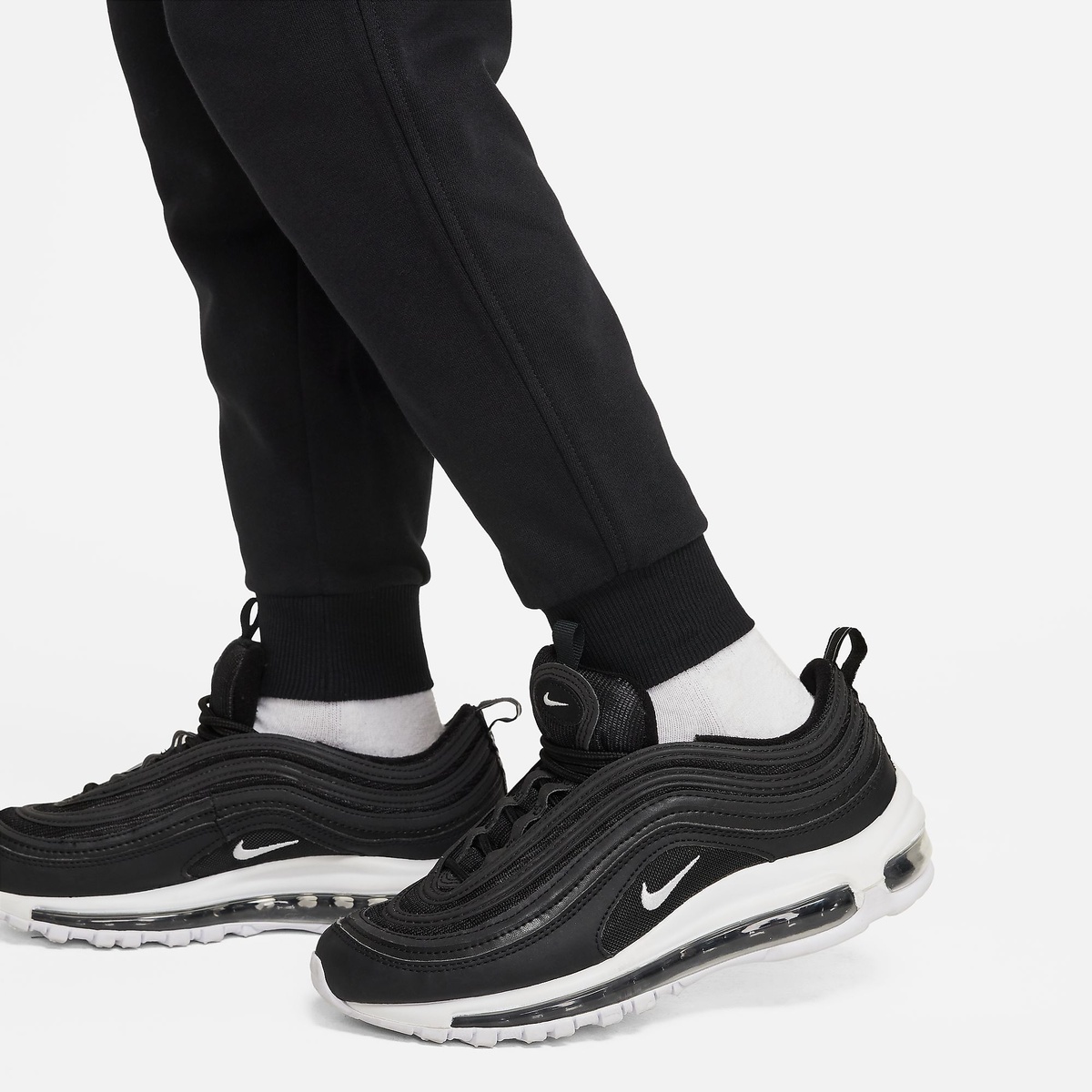 K NSW CLUB FT JGGR LBR