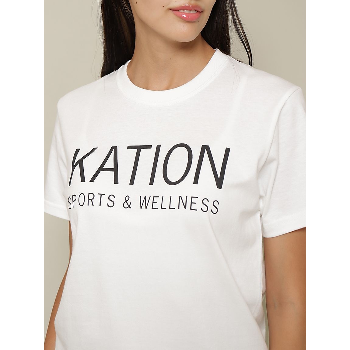 ブランドロゴプリント レギュラーフィットTシャツ