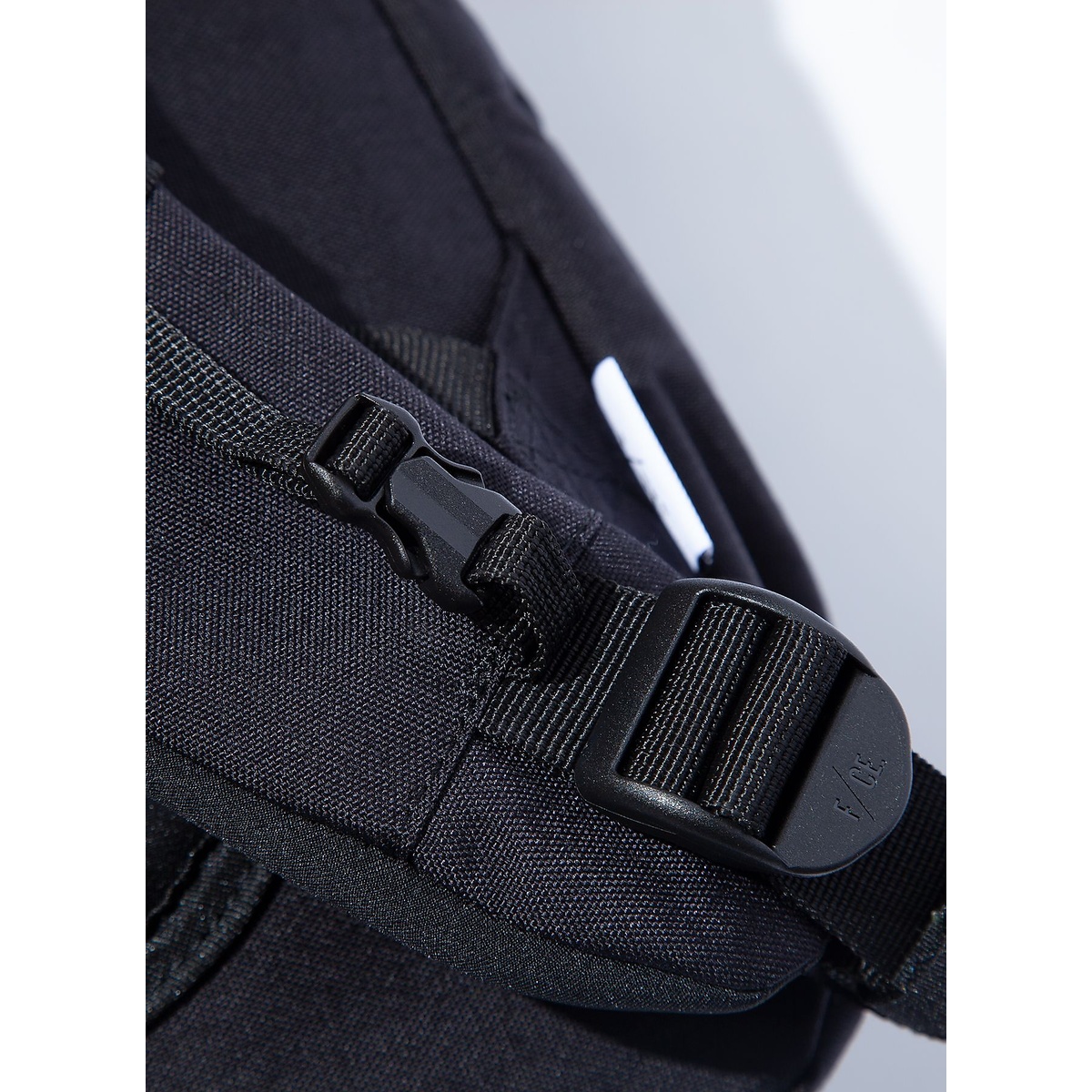 GRAMICCI BY F/CE. TECHNICAL TRAVEL PACK