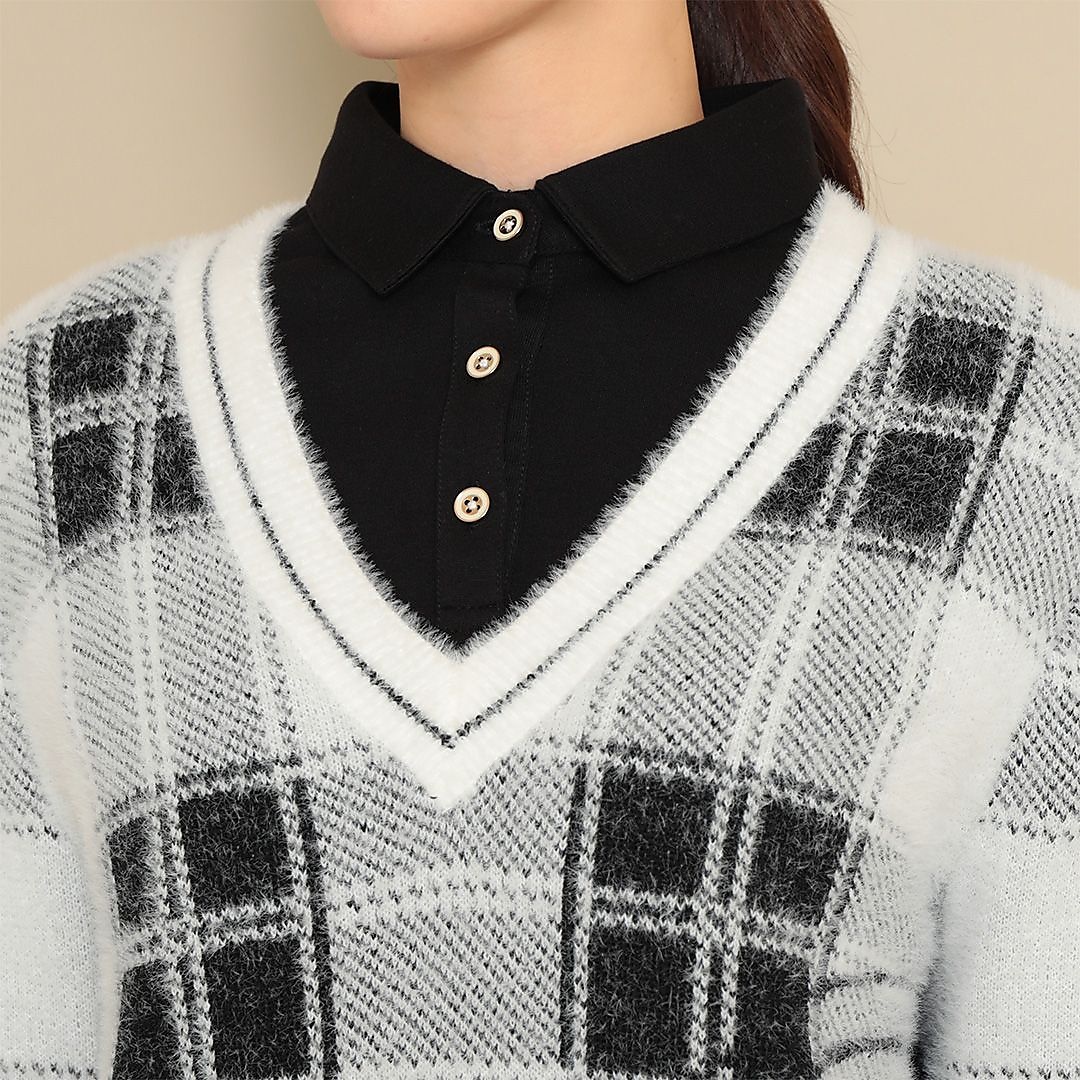 チェックジャカードＶネックヘアリーニット