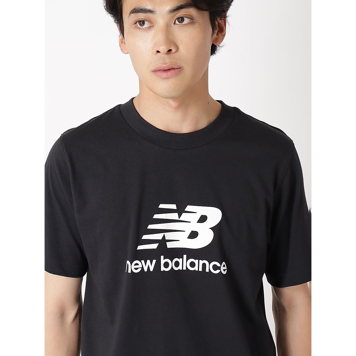 New Balance Stacked Logo ショートスリーブTシャツ