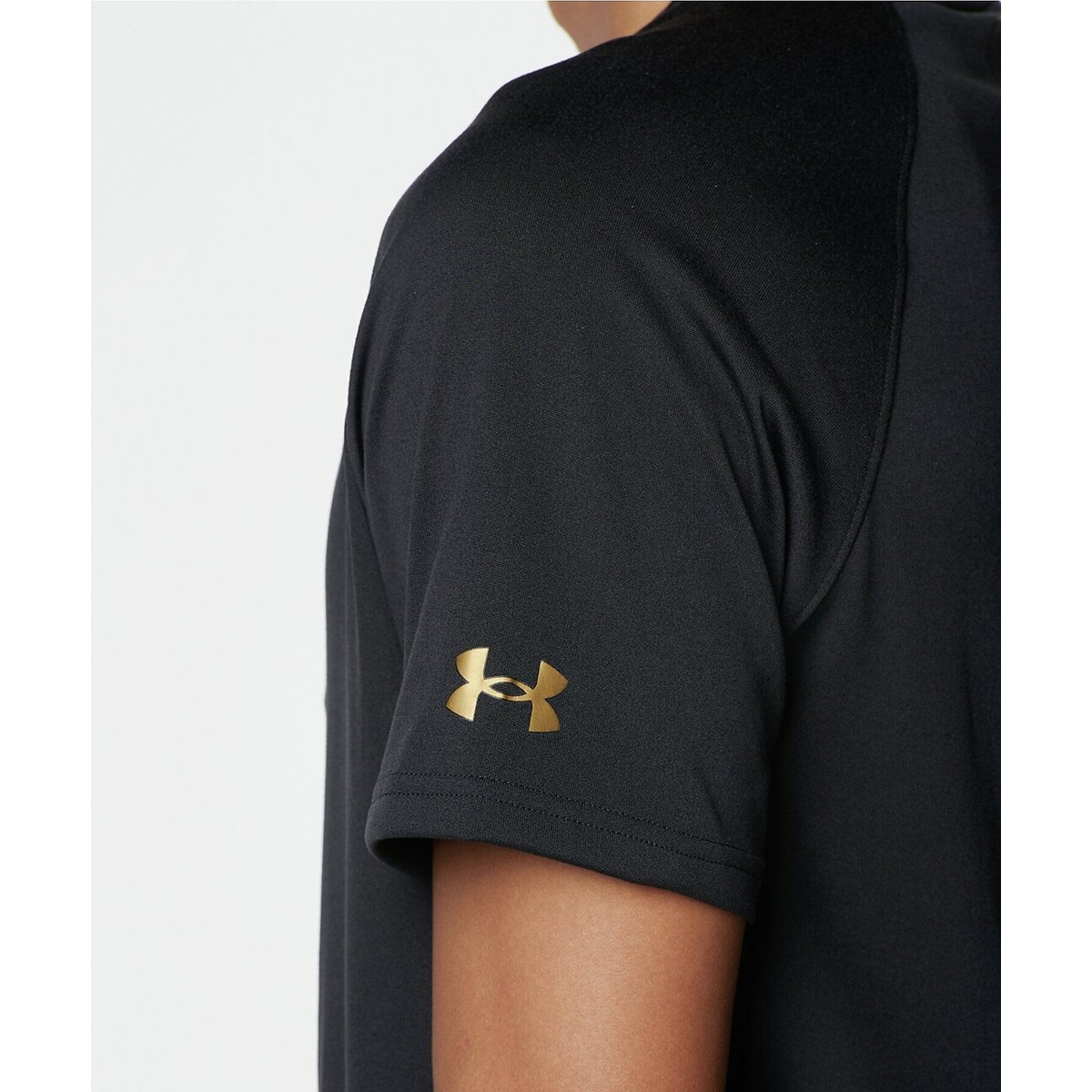 UA Tech Longshot Short Sleeve T-Shirt