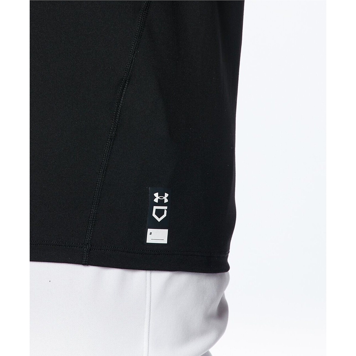 UA HEATGEAR COMFORT FITTED SHORT SLEEVE CREW NECK SHIRT