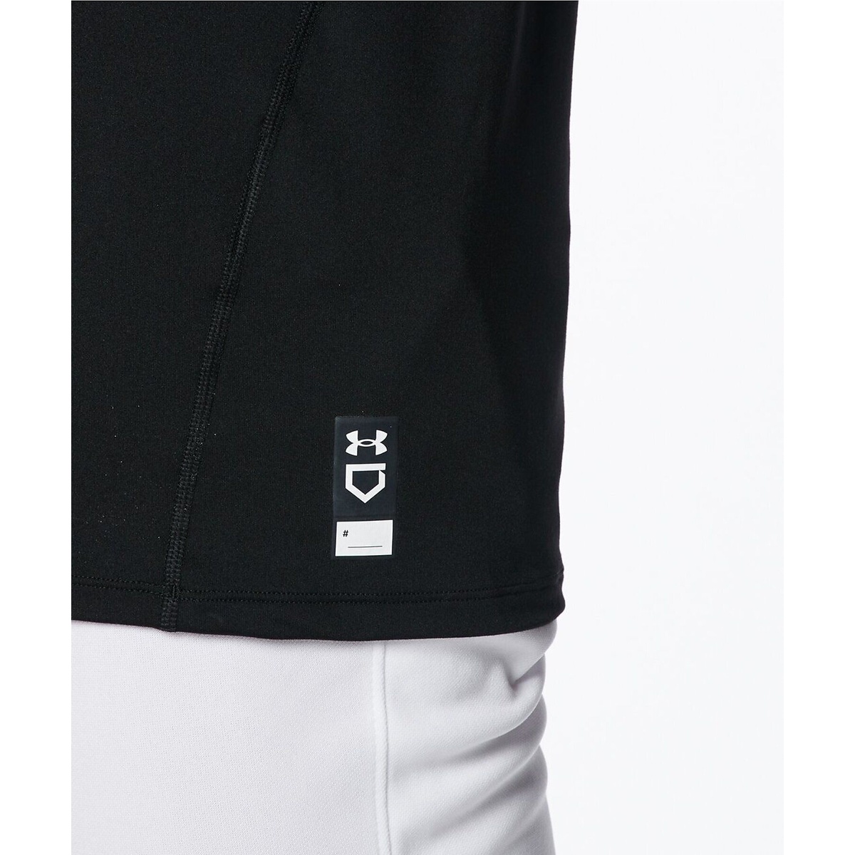 UA HEATGEAR COMFORT FITTED SLEEVELESS CREW NECK SHIRT