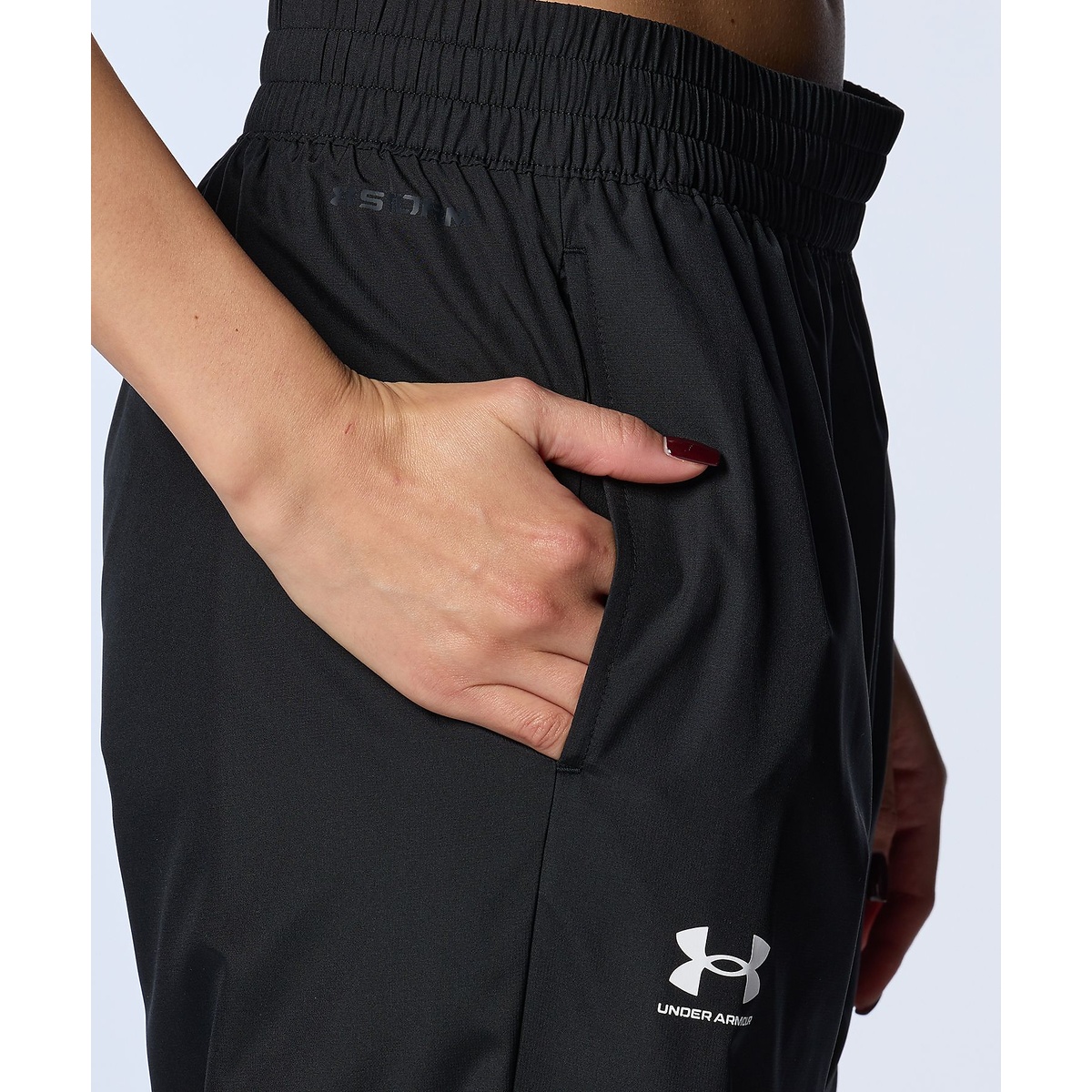 UA MESH LINER WOVEN PANTS