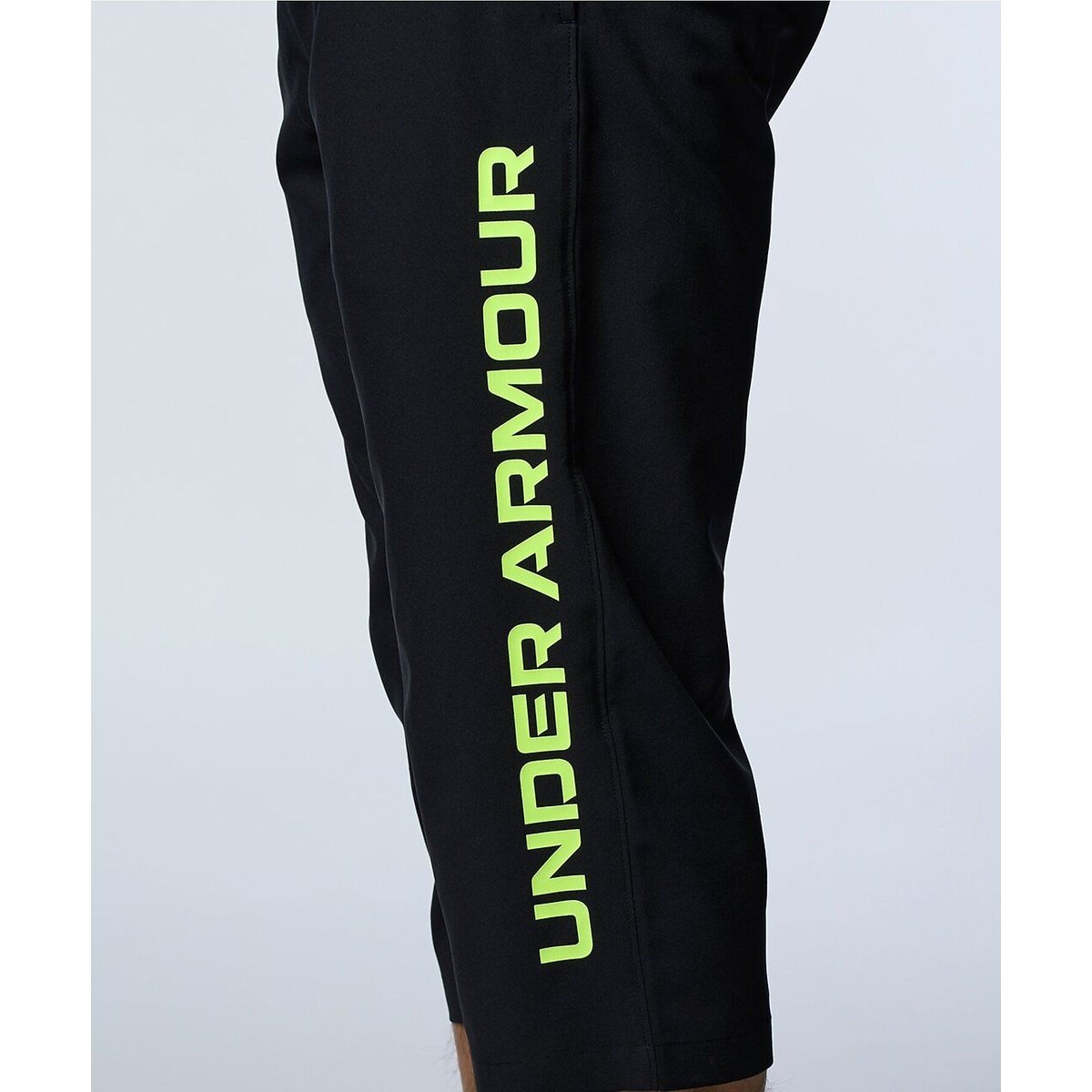 UA FRESH WOVEN 3/4 Pant