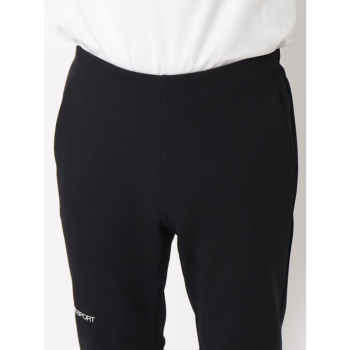 S.F.TECH テーパードジョガーパンツ