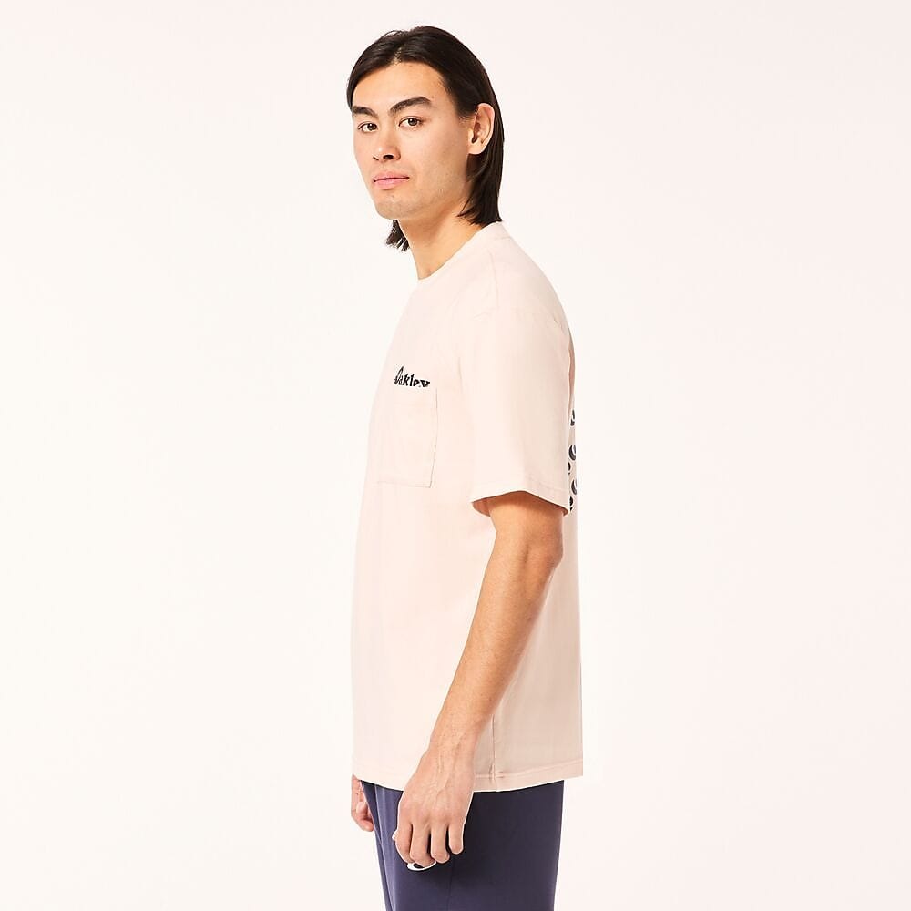 EN NEW RETRO TEE FLAG 1.0