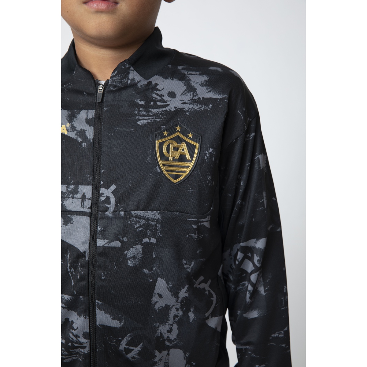 FCA Jrウォームアップジャケット