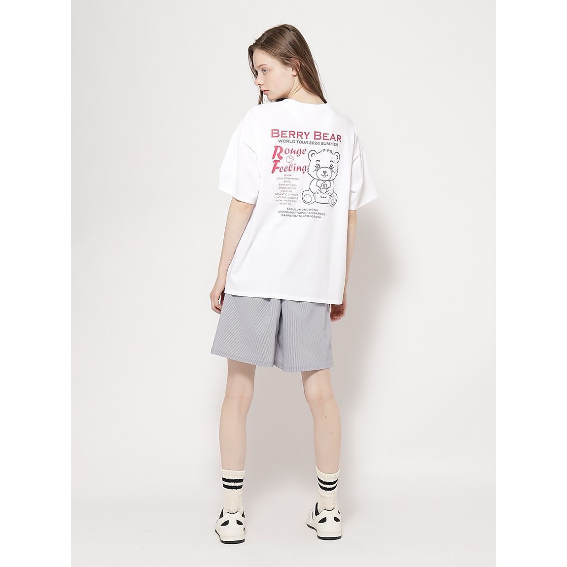 「Berry Bear」シリーズ ツアーTシャツ UNISEX