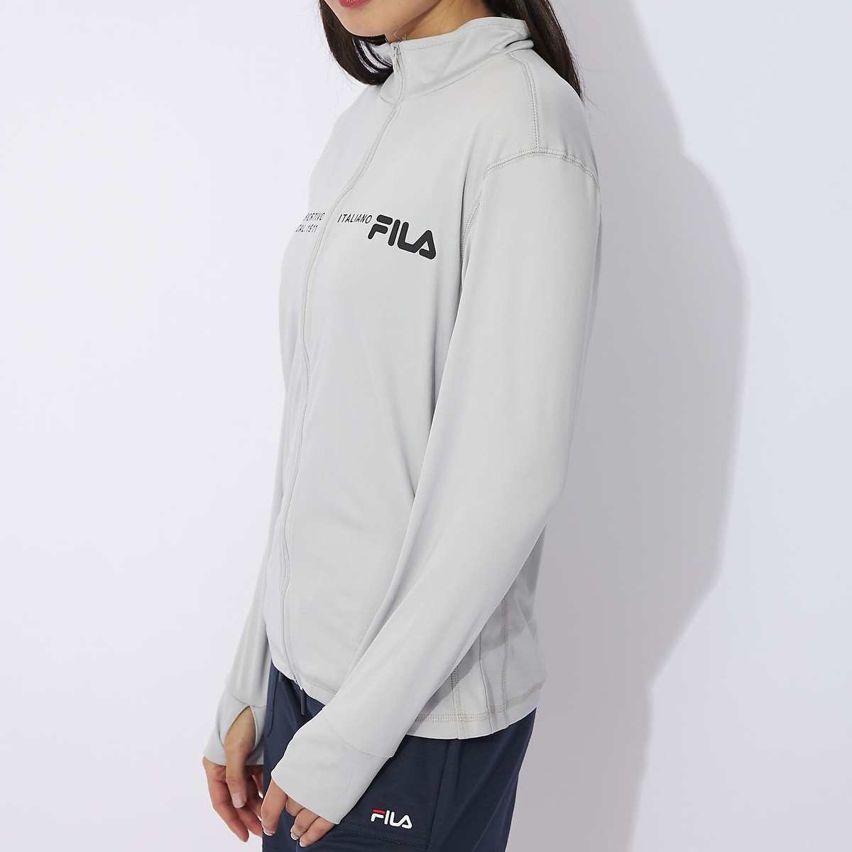FILAレディスUVジャケットロゴ