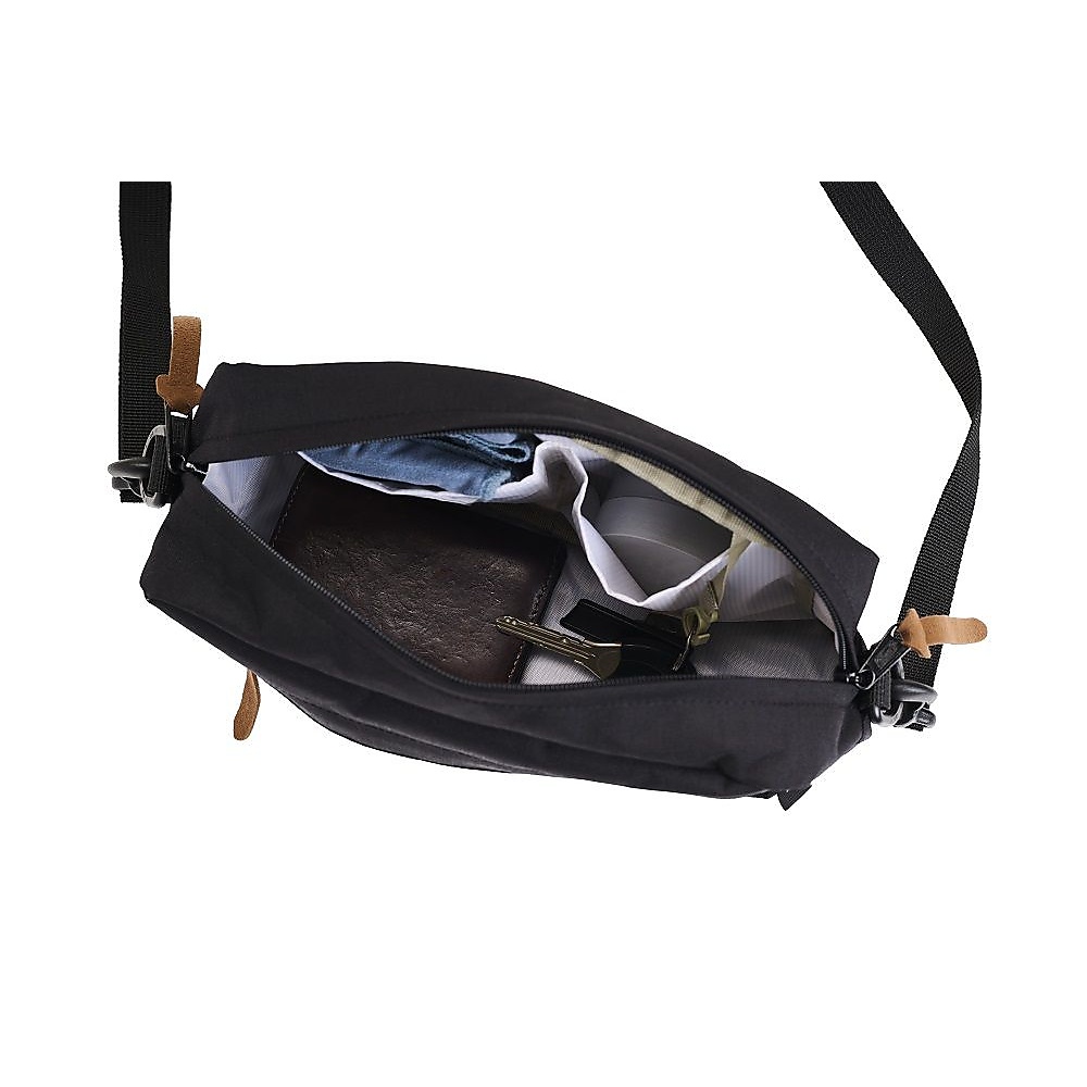 アメリカンクラシックポーチ(ブラック)