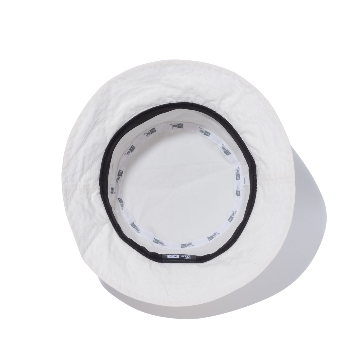 BUCKET01TYPEBASICOWHI241