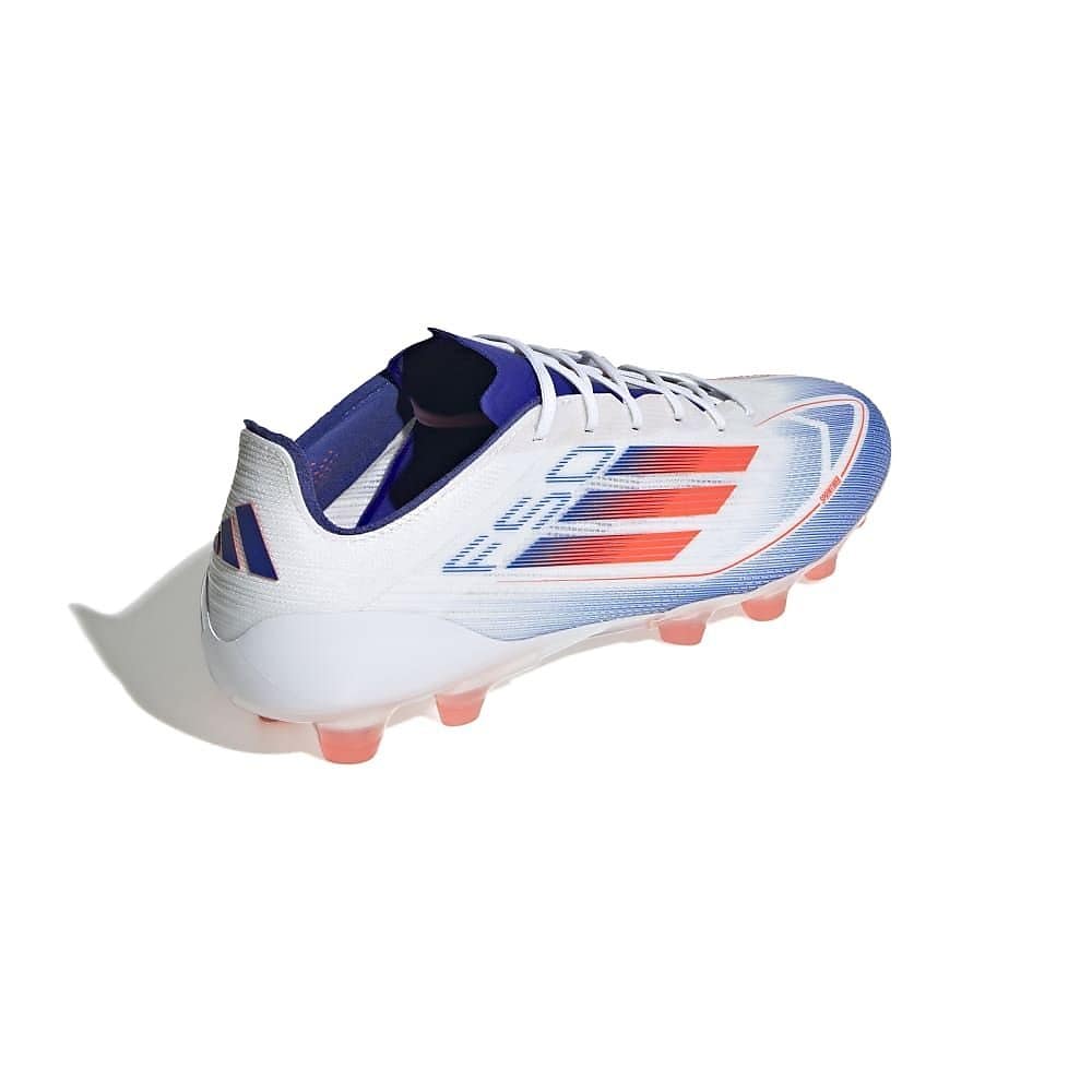 F50 ELITE HG/AG ジャパン