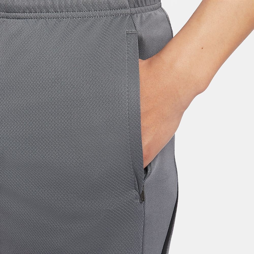 AS M NK DF STRK SHORT KZ