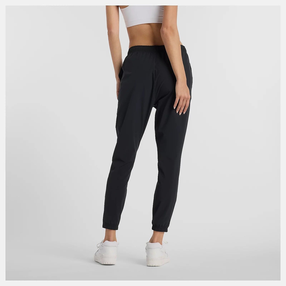 ストレッチウーブンジョガー