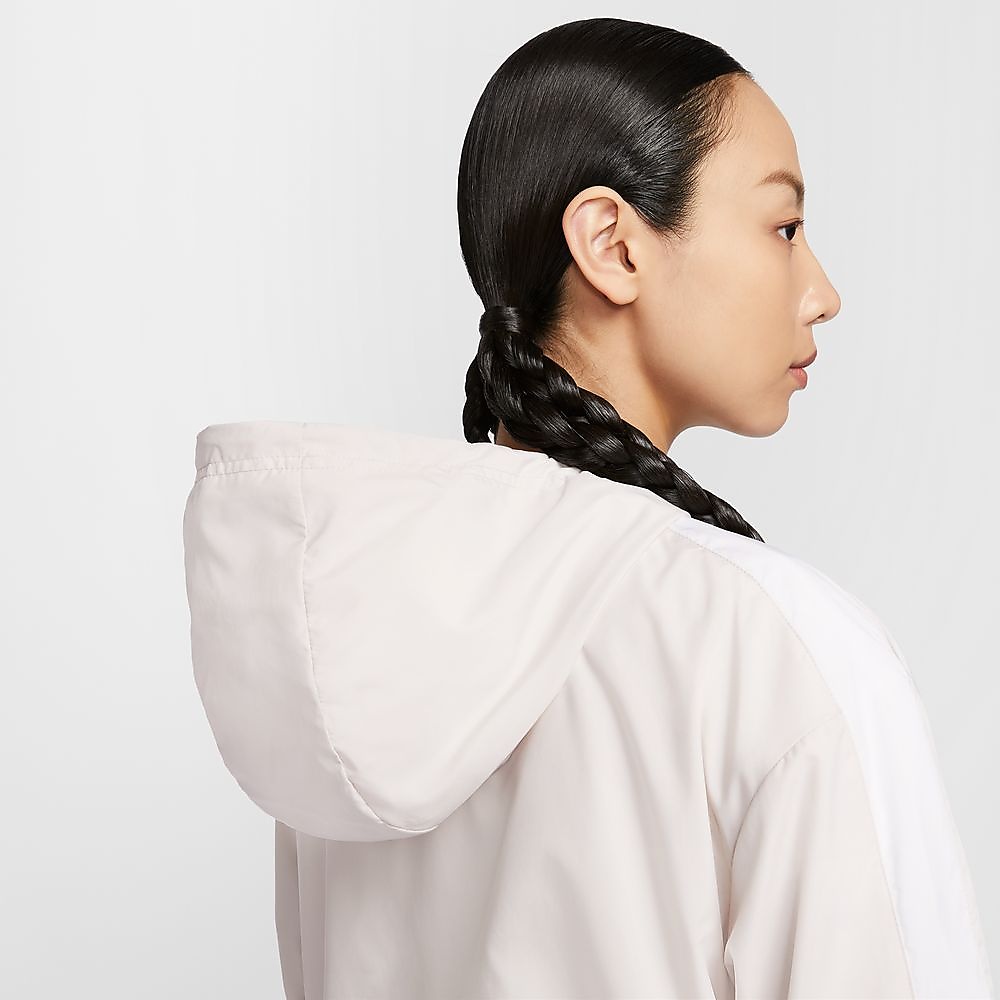 ナイキ ウィメンズ NSW エッセンシャル UV ウーブン フーディ ジャケット