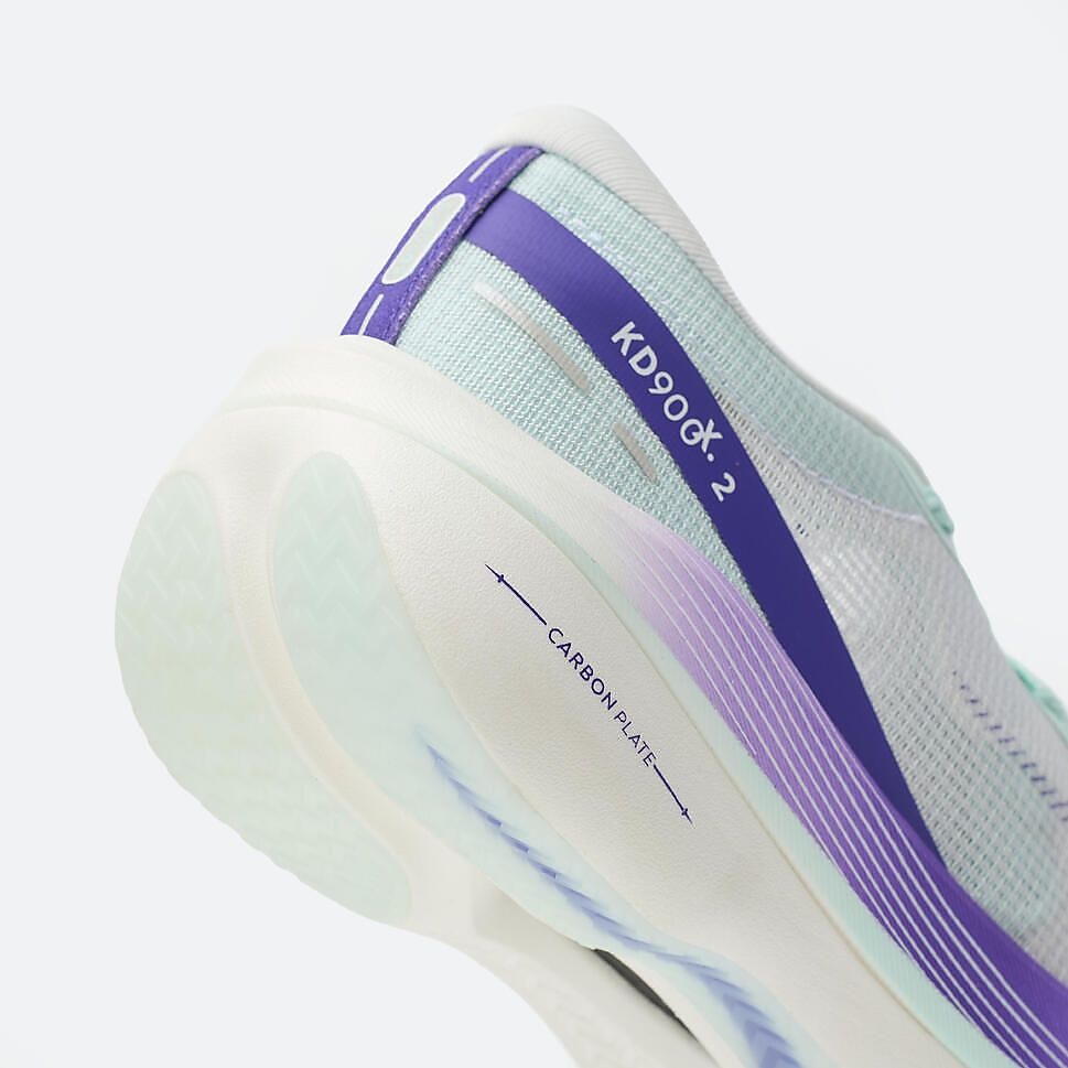 ランニングシューズKD900X